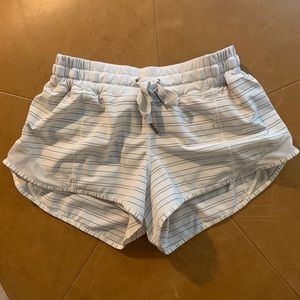 Lululemon Shorts Size 4
